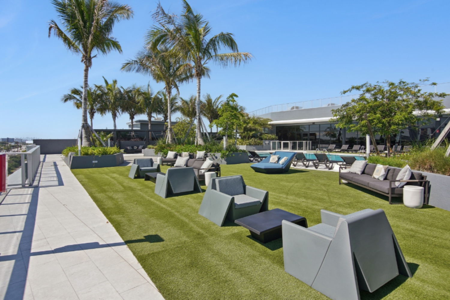 Sundeck
